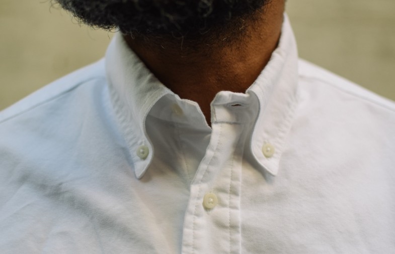 シャツのボタンの留め方がオシャレの要なのをご存知ですか？ | 繊細過ぎるHSPのファッション絵師が伝える洋服の着こなし術